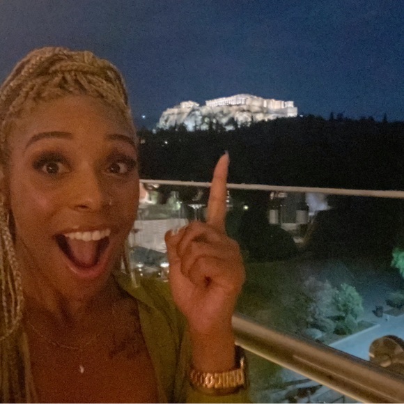 Meet your Posher, Denise - Picture 4 of 5